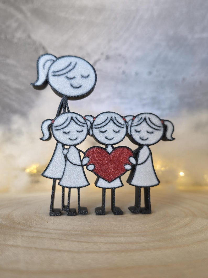 Mama mit drei Töchtern – 3D Druck mit Herz – Muttertag Geschenk